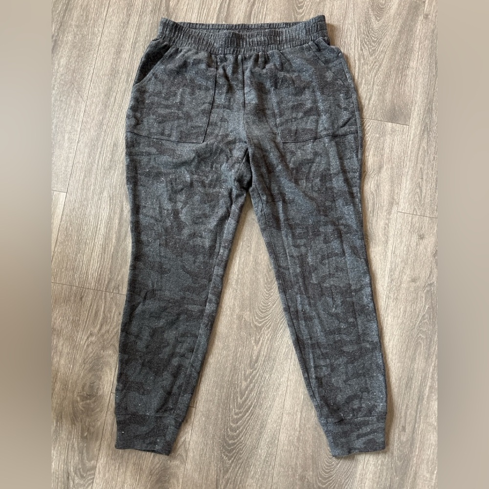Express Dark Gray Camouflage sparkle Joggers